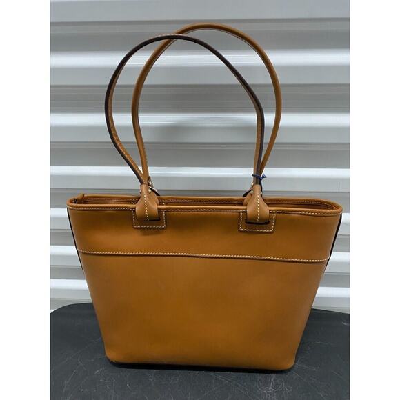 Dooney & Bourke Beacon Vachetta Leather Zip Tote TAN BROWN NWTS PURSE GORGEOUS - Picture 4 of 9